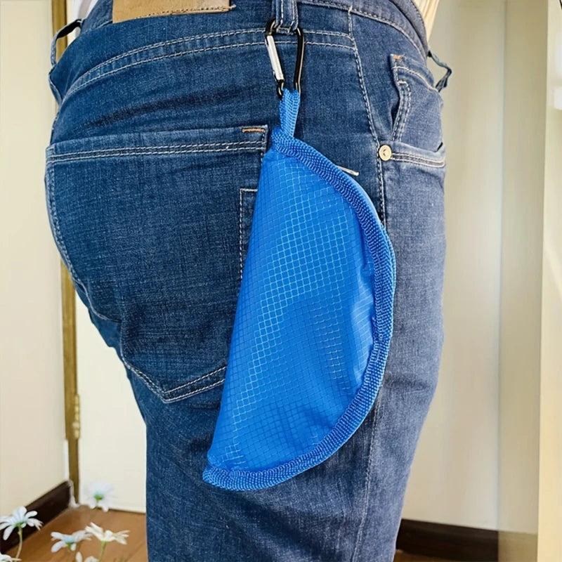 Collapsible Pet Feeder.